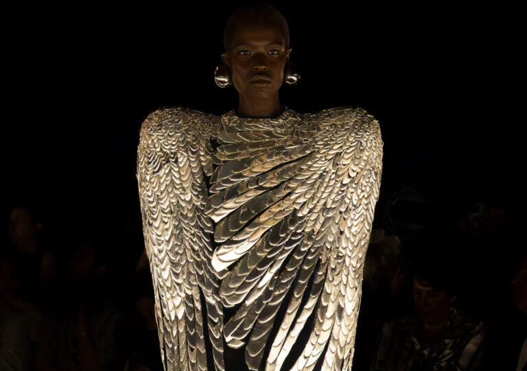 Schiaparelli Fall 2024 Couture