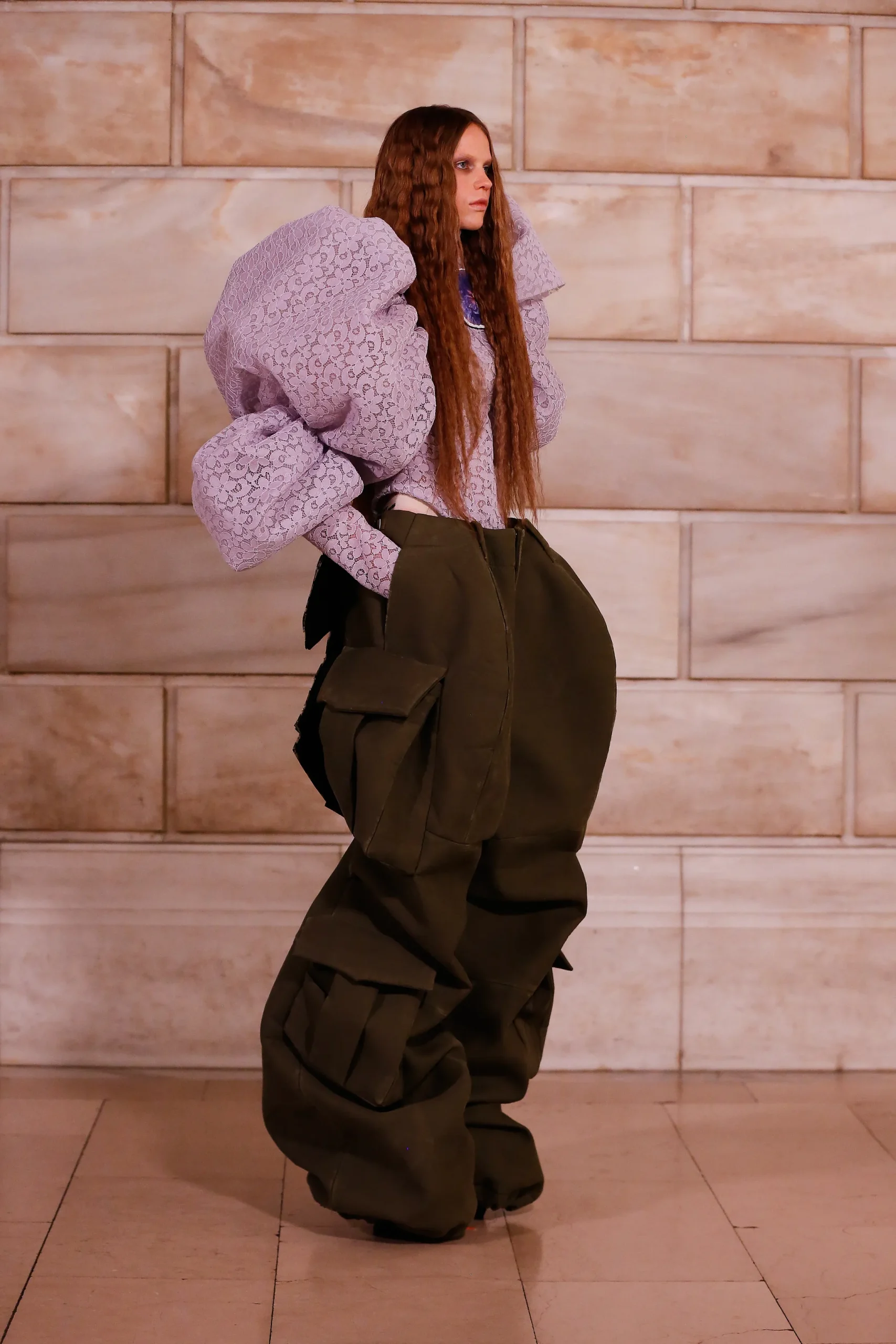 Marc Jacobs Fall 2025: Bratz vampirescas