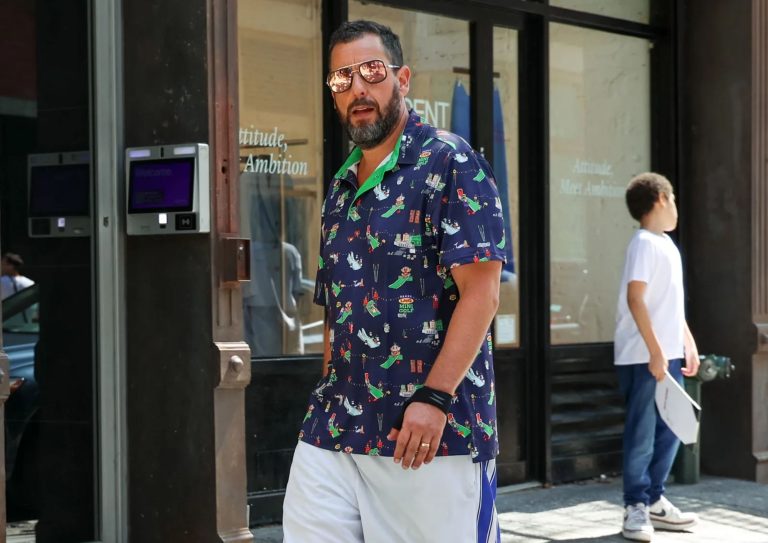 Las girlies aman vestirse como Adam Sandler