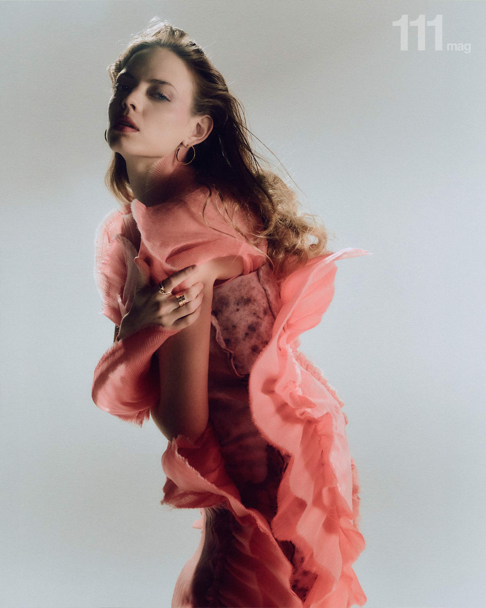 Mariana Zaragoza: de las pasarelas al set, la girlie que está escribiendo su propia historia