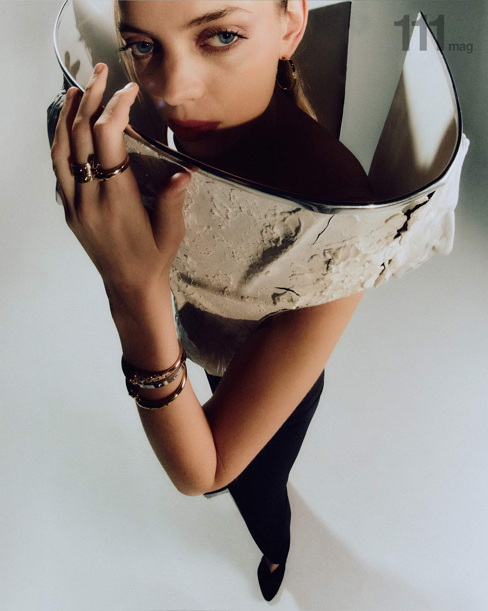 Mariana Zaragoza: de las pasarelas al set, la girlie que está escribiendo su propia historia