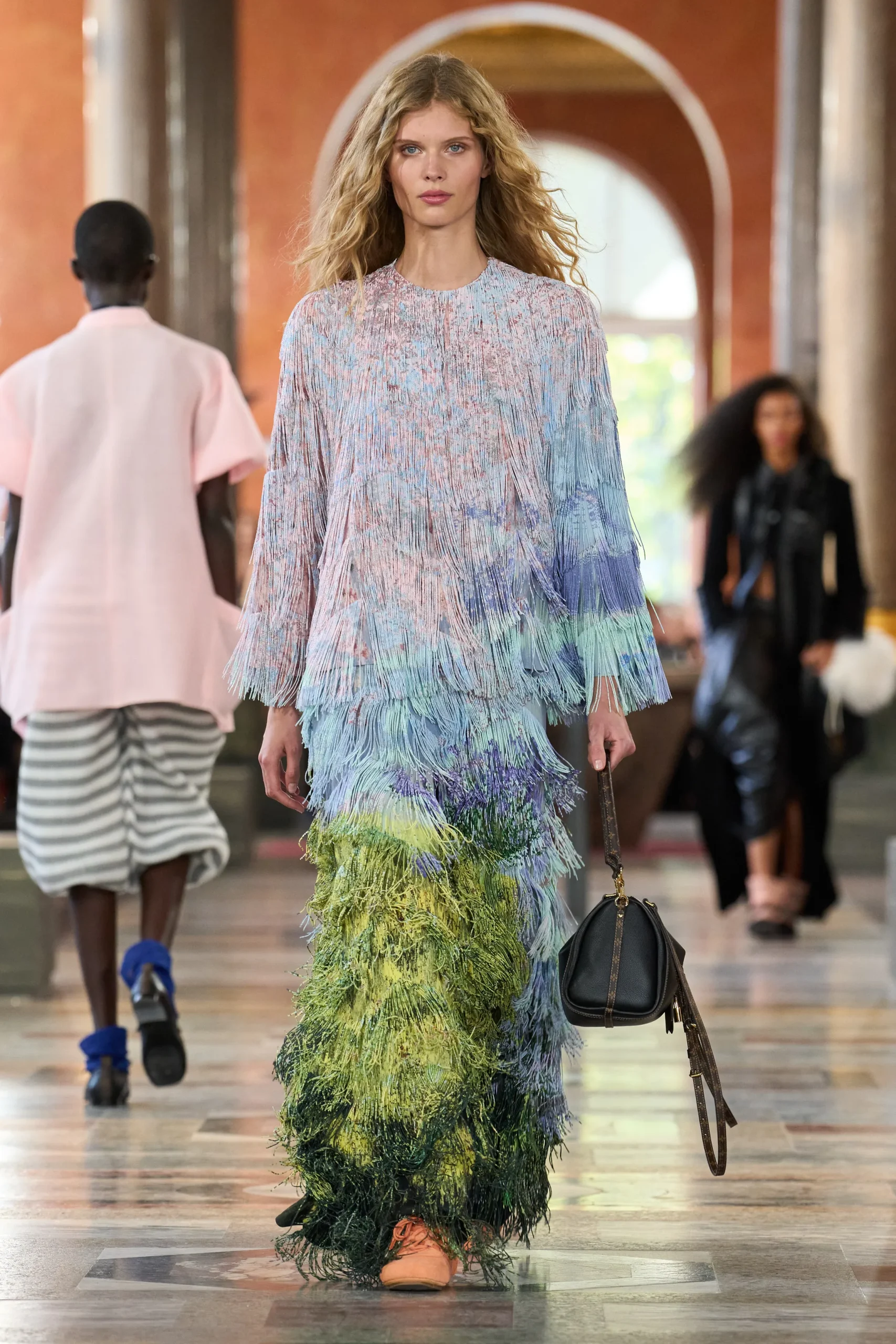 Louis Vuitton Spring 2026: La flojera se refina