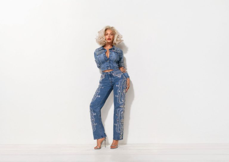 The Denim Cowboy: Levi’s y Beyoncé reescriben las reglas del viejo oeste
