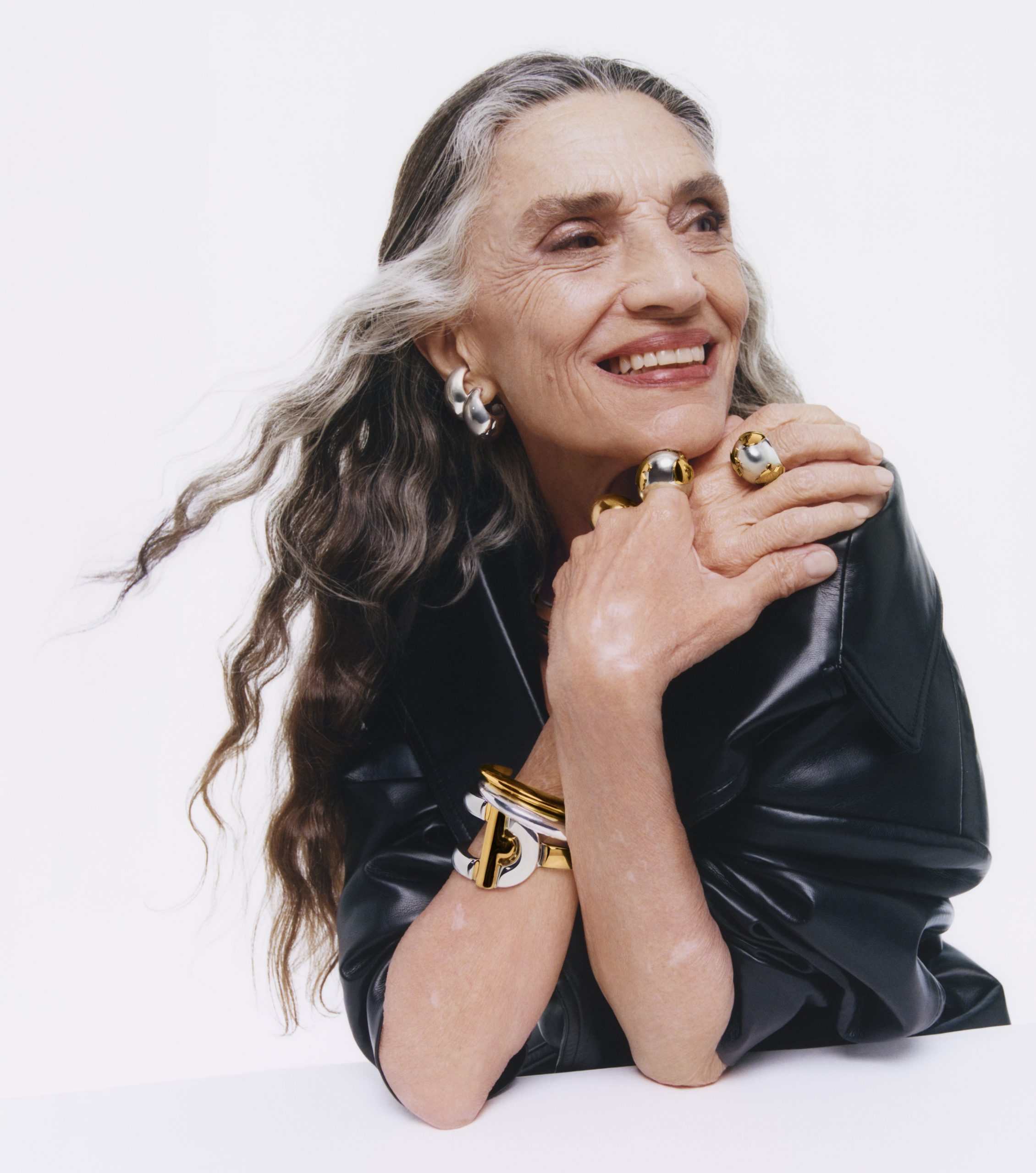 El oso más famoso de la joyería está de fiesta: 40 años de TOUS