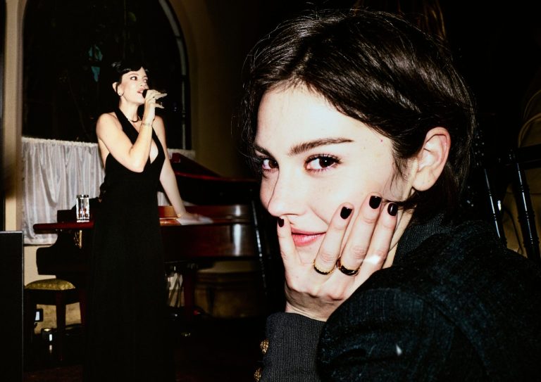 Coco Crush toma el Château Marmont con Gracie Abrams y las it girls del momento