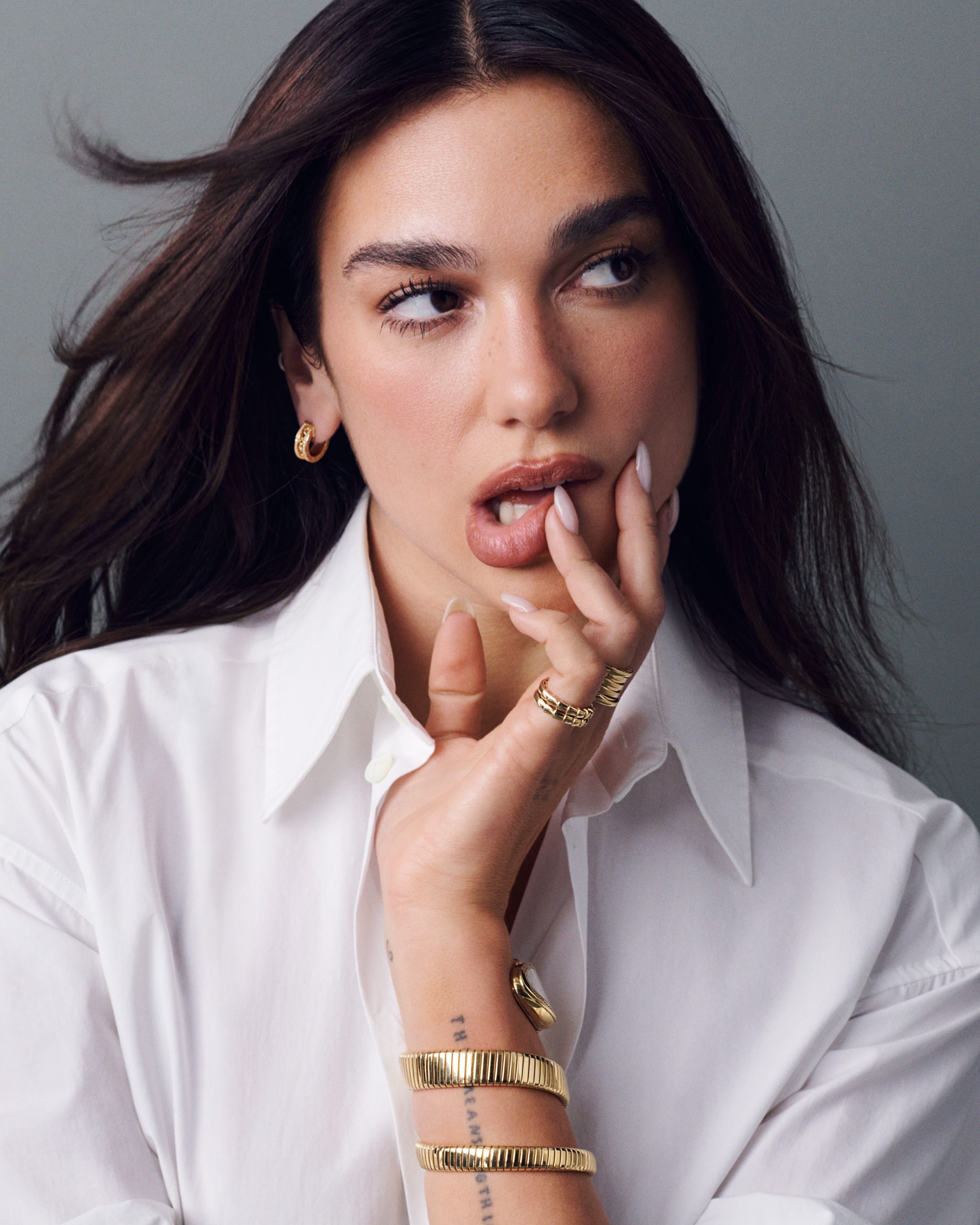 Bvlgari anuncia a Dua Lipa como su nueva embajadora
