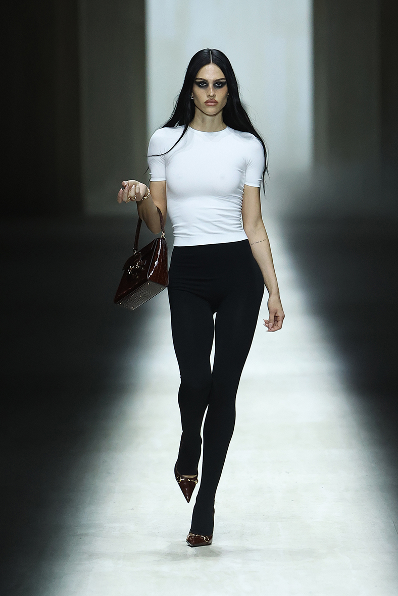 Gucci Fall 2026: el retorno del minimalismo sexy