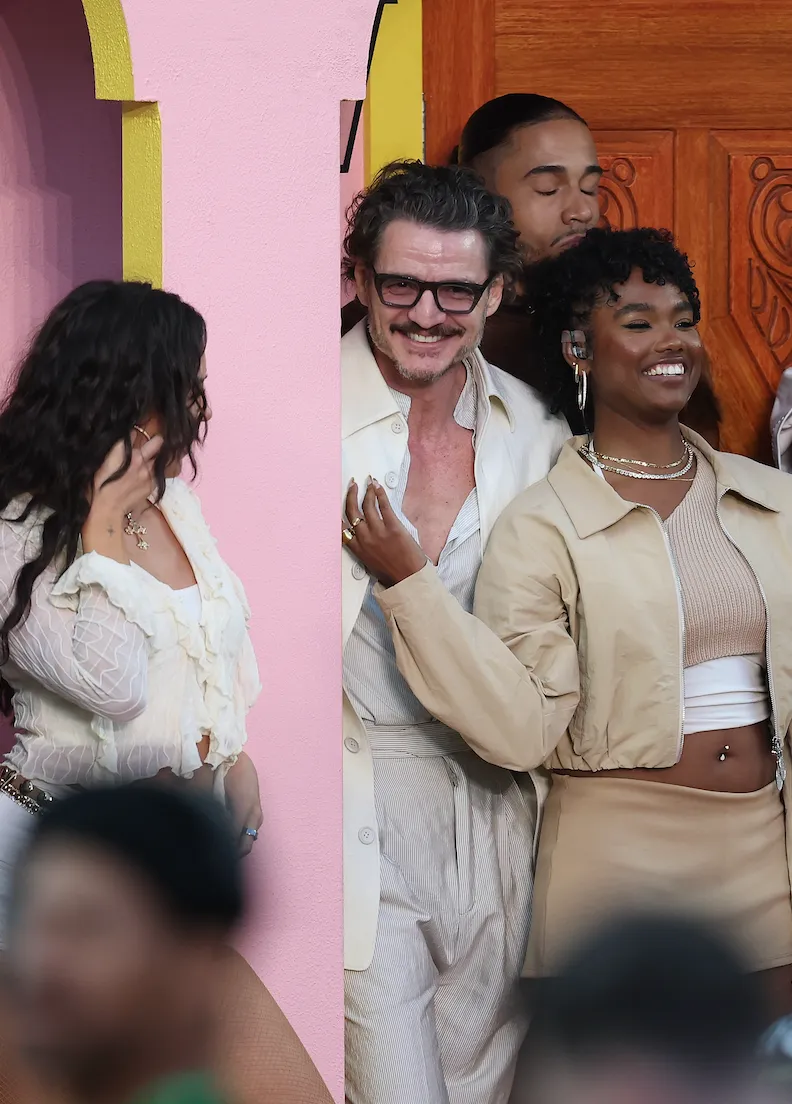 Todas las celebs que acompañaron a Bad Bunny en su presentación del medio tiempo del Super Bowl