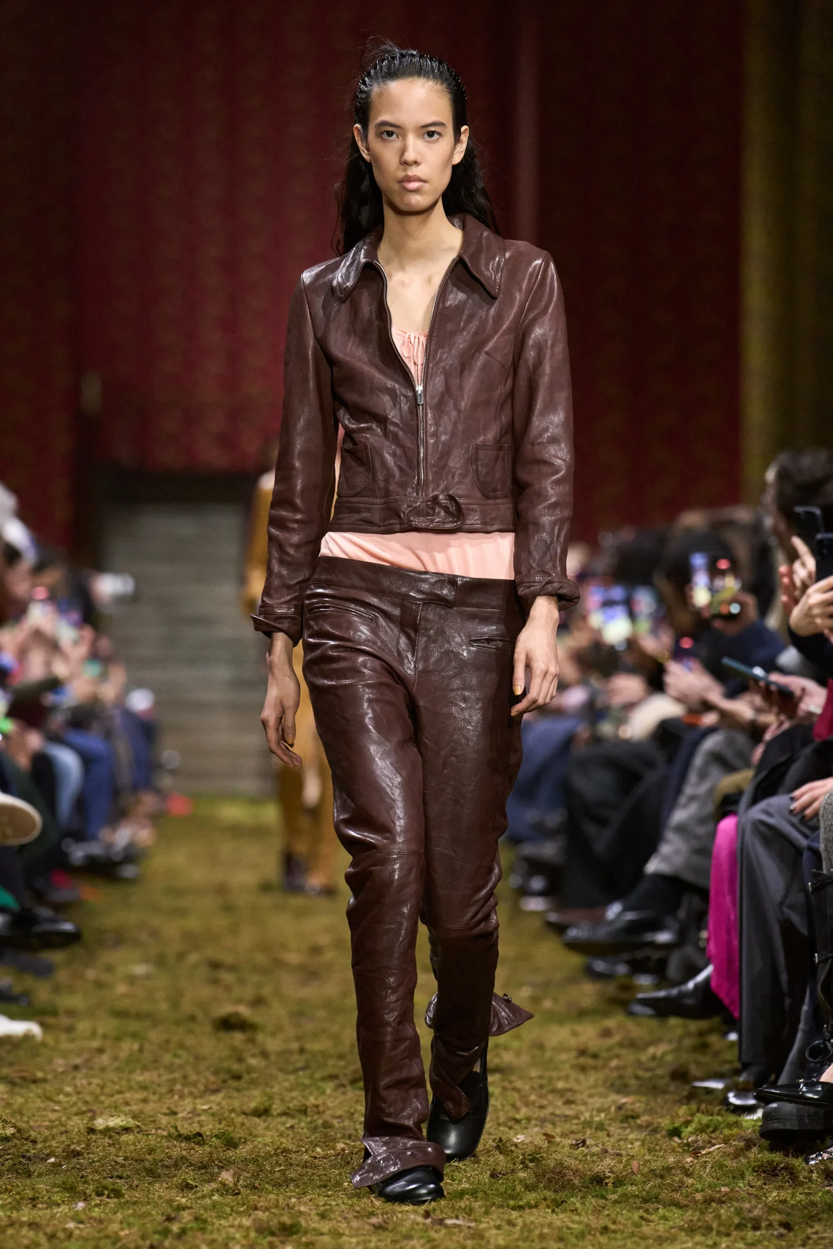 Miu Miu Fall 2026: el arte de vestir simple