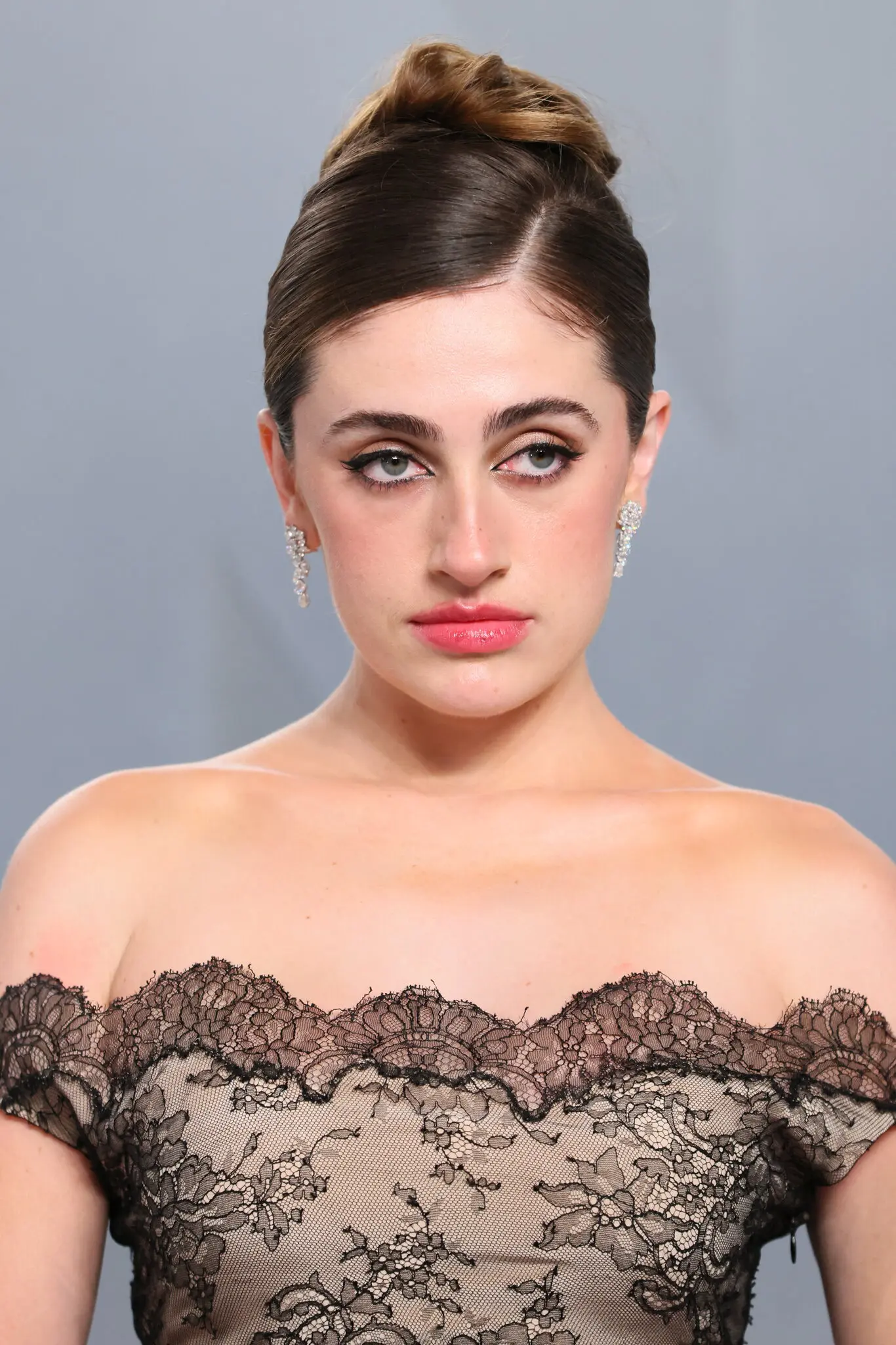 ¿Buscas una nueva pose? Conoce el “el puchero de la Gen Z”