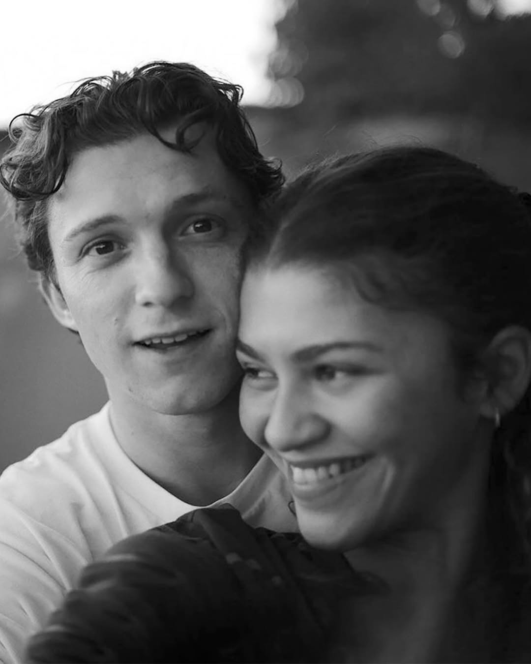 Besties, Zendaya y Tom Holland se nos casaron