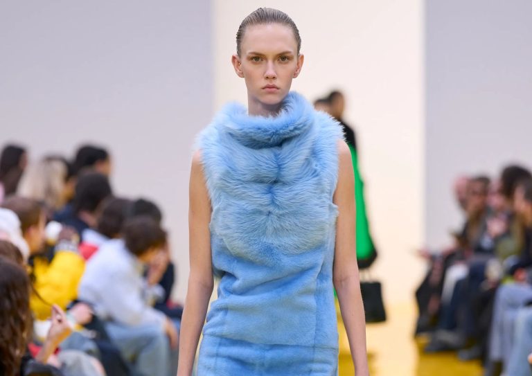 Loewe Fall 2026: Una fantasía marina