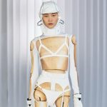 Jean Paul Gaultier Fall 2026: El lado más bizarro de la elegancia