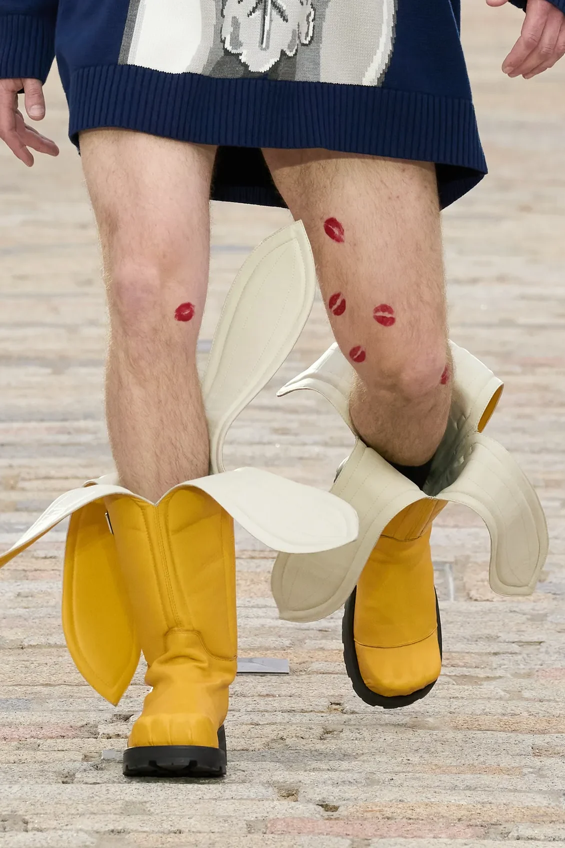 Los zapatos más locos que usado las girlies en pasarelas 