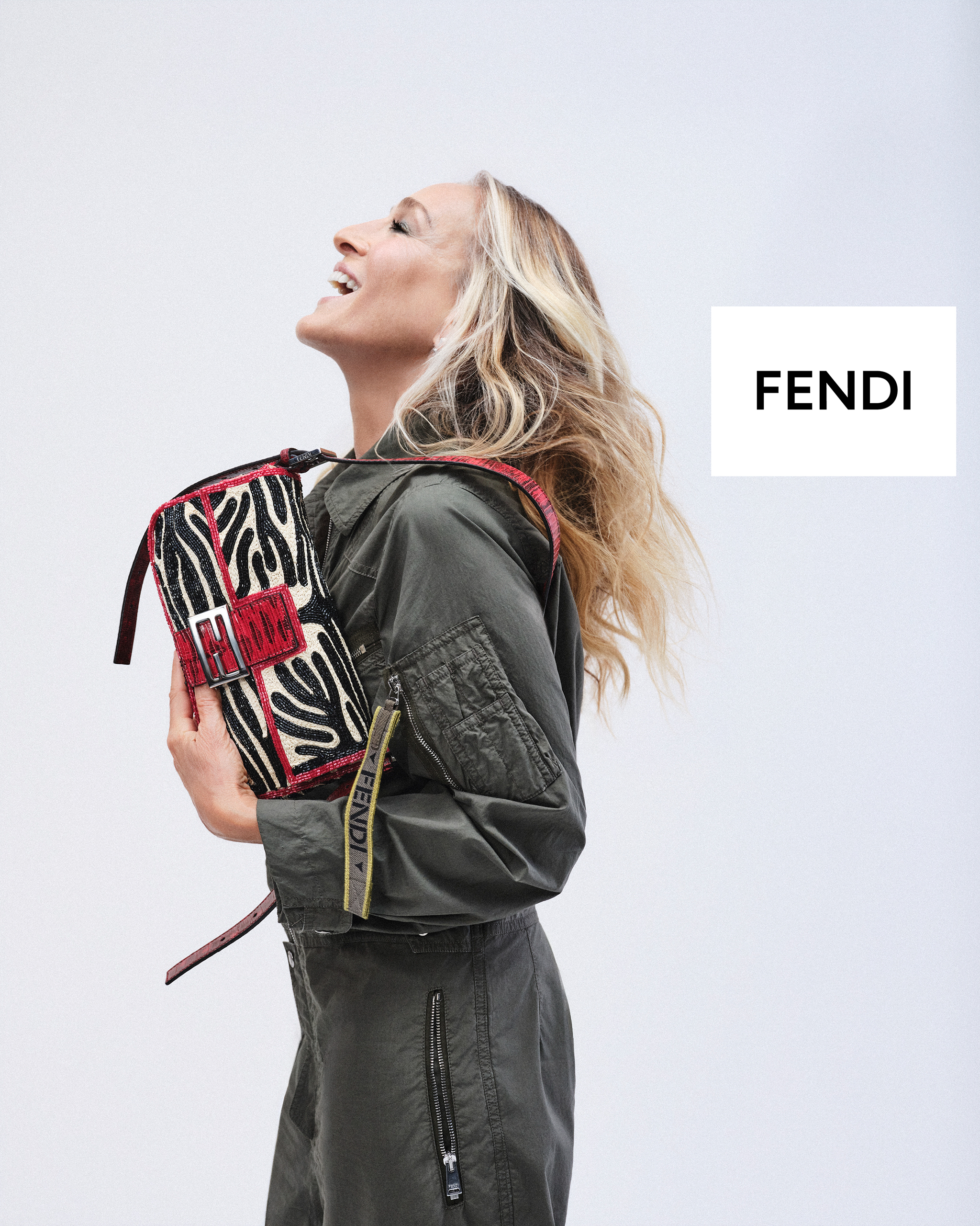 “No es un bolso, es una Baguette”: Sarah Jessica Parker vuelve a Fendi