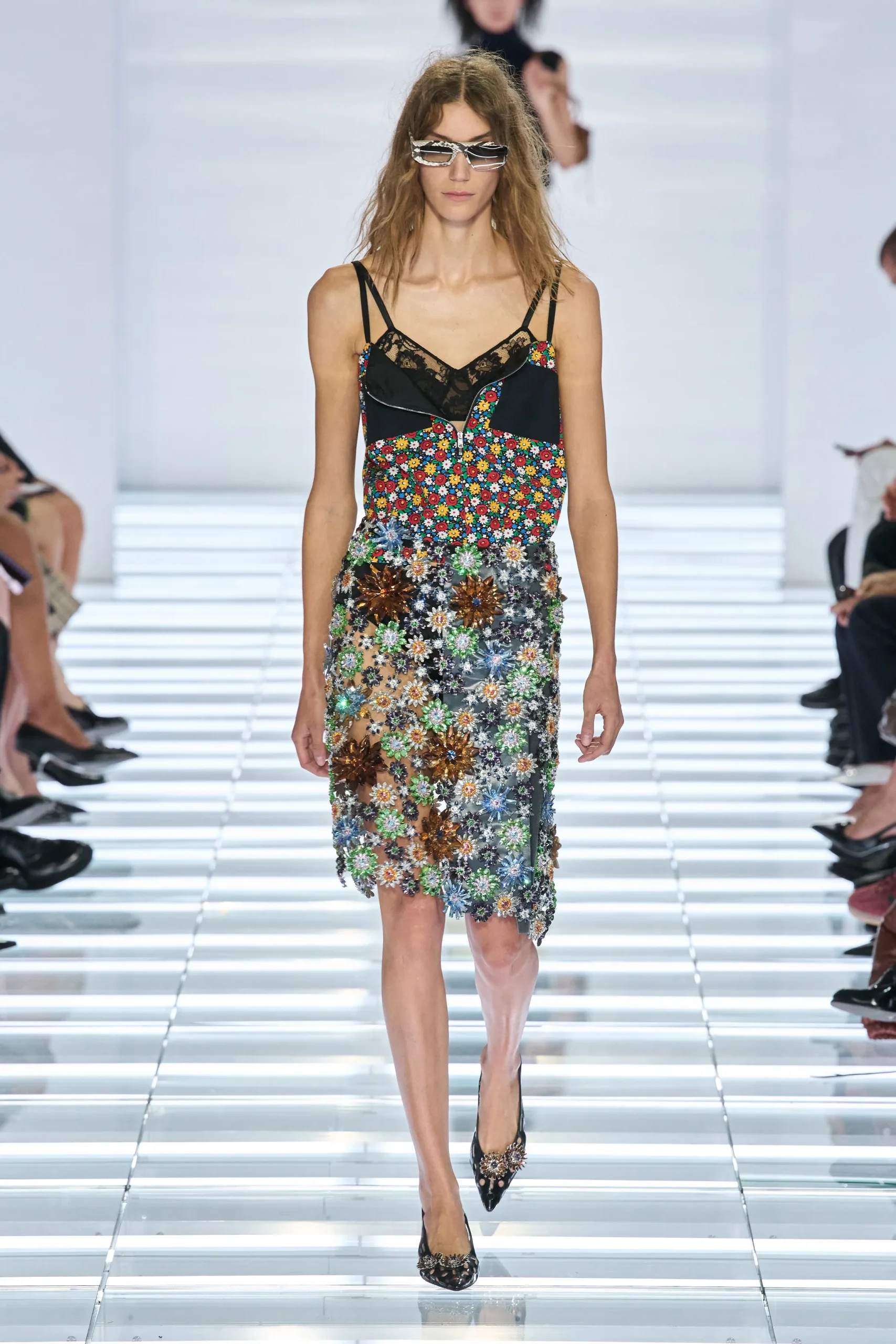 Prada Spring 2027: Miuccia y Raf quieren que todas las girlies usen falda en verano