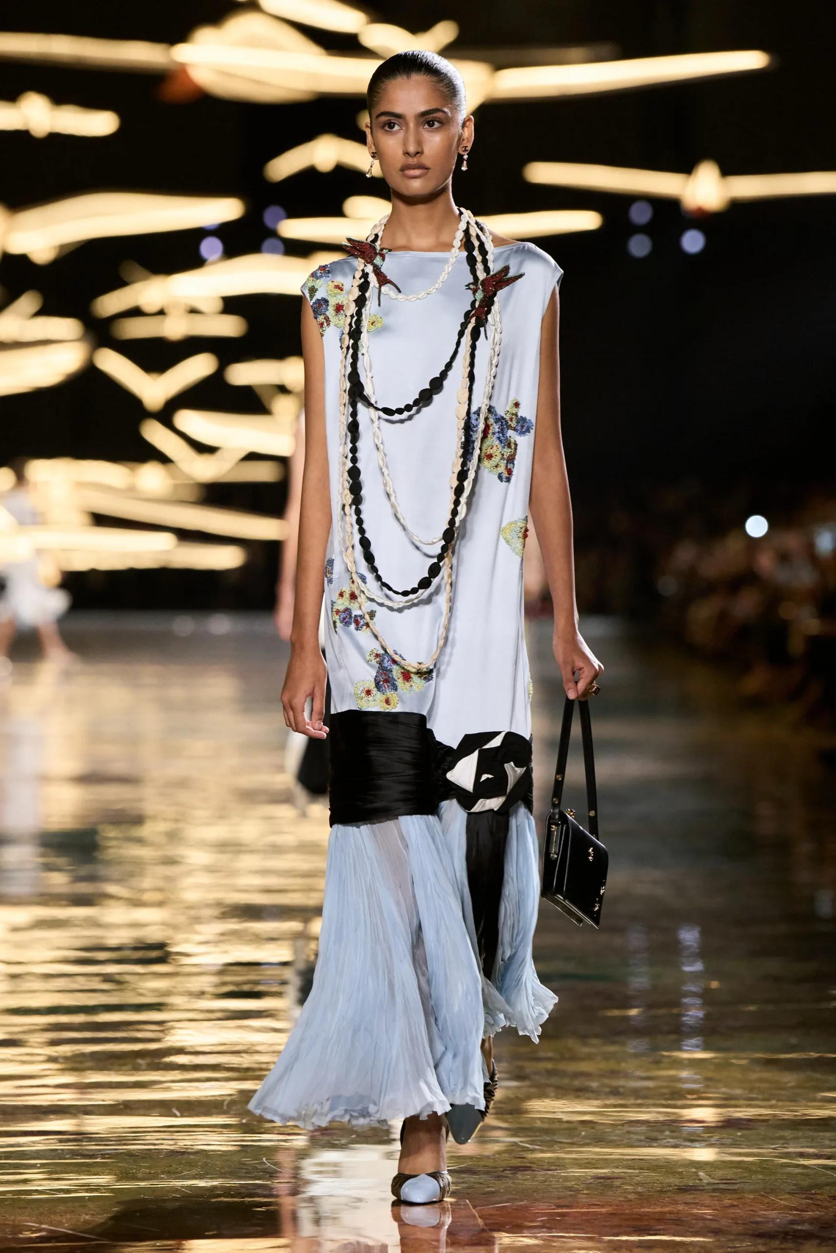 Chanel Spring 2027: Blazy está haciendo que Chanel vuelva a volar