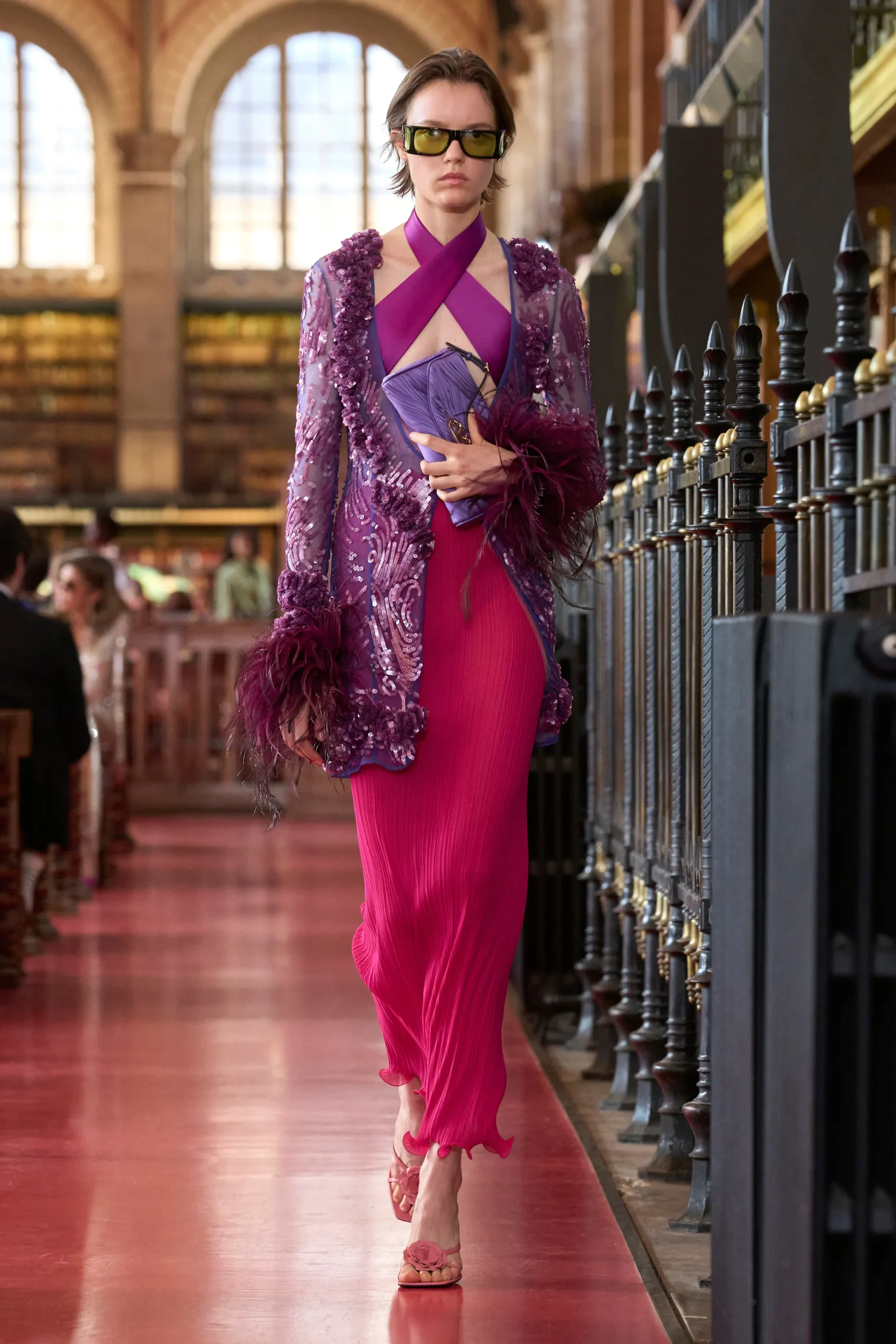 Valentino Spring 2027: el exceso vuelve a sentirse humano